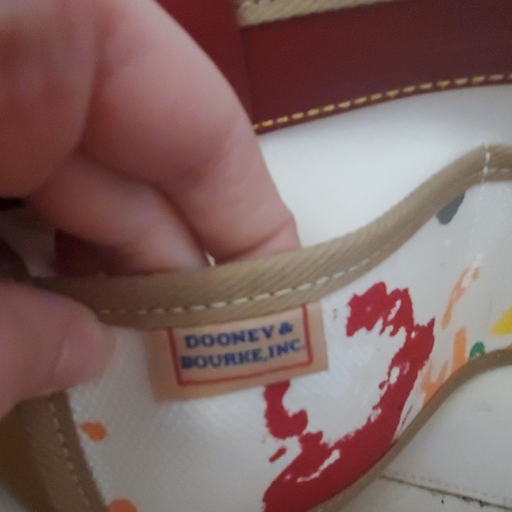 Dooney & Bourke purse - Picture 6 of 7